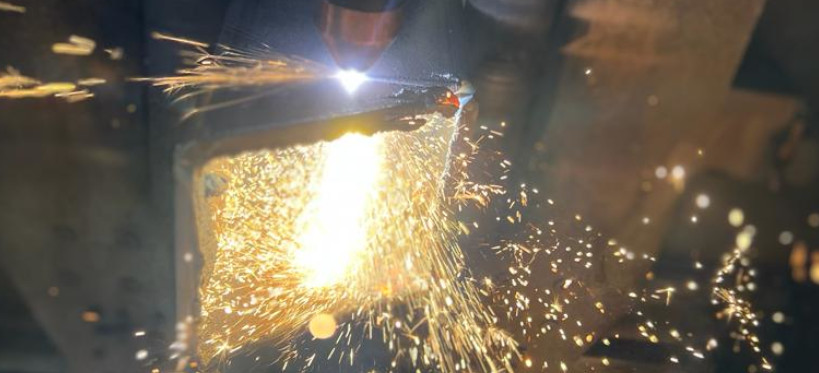 Corte plasma de tubos e cantoneiras img6